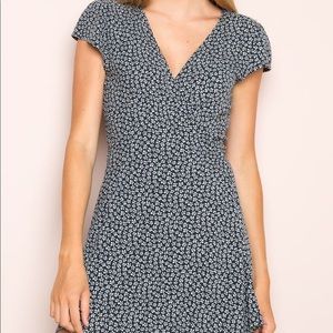 Brandy Melville Robbie dress